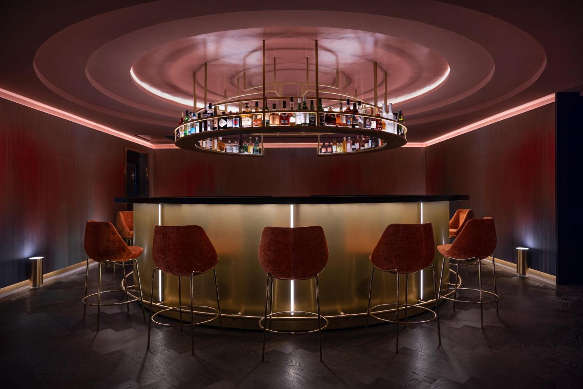 מלון Almanac Palais וינה מראה חיצוני תמונה The bar at the 100 Queen's Gate